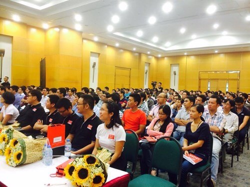 Các chuyên gia trong lĩnh vực phần mềm, hệ thống tại sự kiện Large Scale System – Architecture Design & Cloud