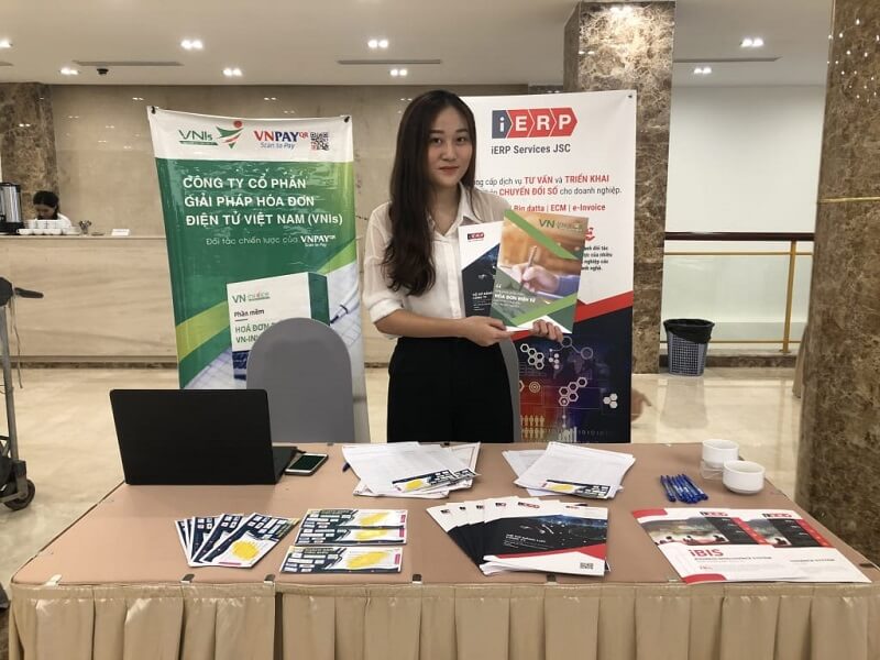 Đồng hành cùng Doanh nghiệp vừa và nhỏ chuyển đổi số