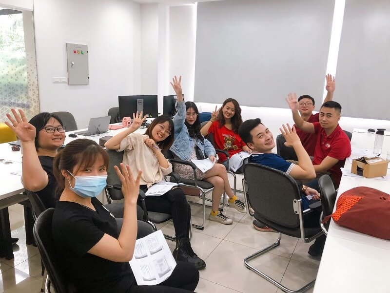 Chia sẻ kỹ năng thuyết trình cho Cán bộ nhân viên iERP năm 2021 