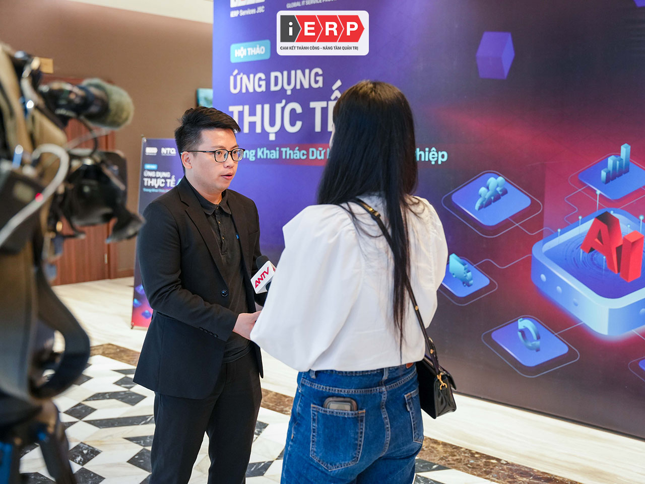 Hội thảo “Ứng dụng thực tế AI trong Khai thác Dữ liệu Doanh nghiệp” - Chìa khóa giúp doanh nghiệp phát triển hiệu quả